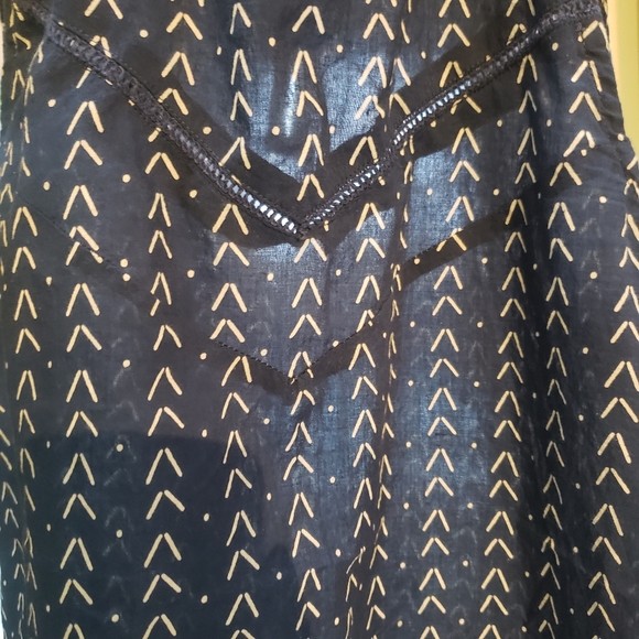 Fair-trade Breezy Top - Picture 7 of 7